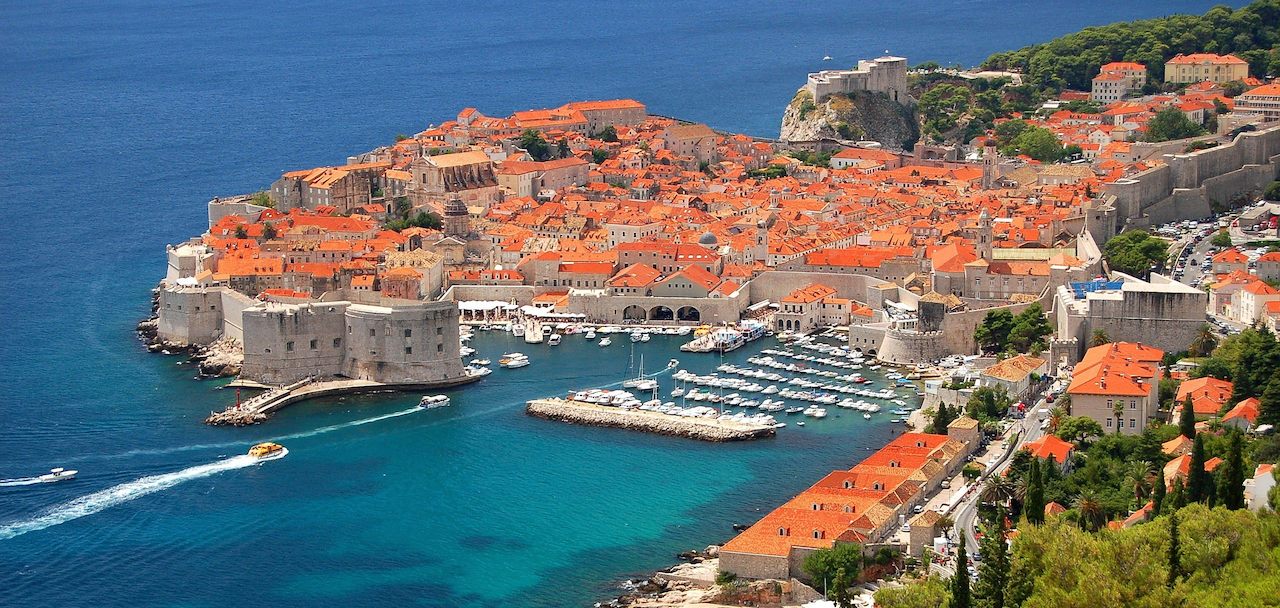 home-james-global-real-estate-croatia-dubrovnik-harbor